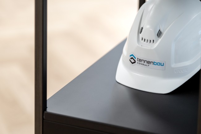 logo tennenbau GmbH in Hallein